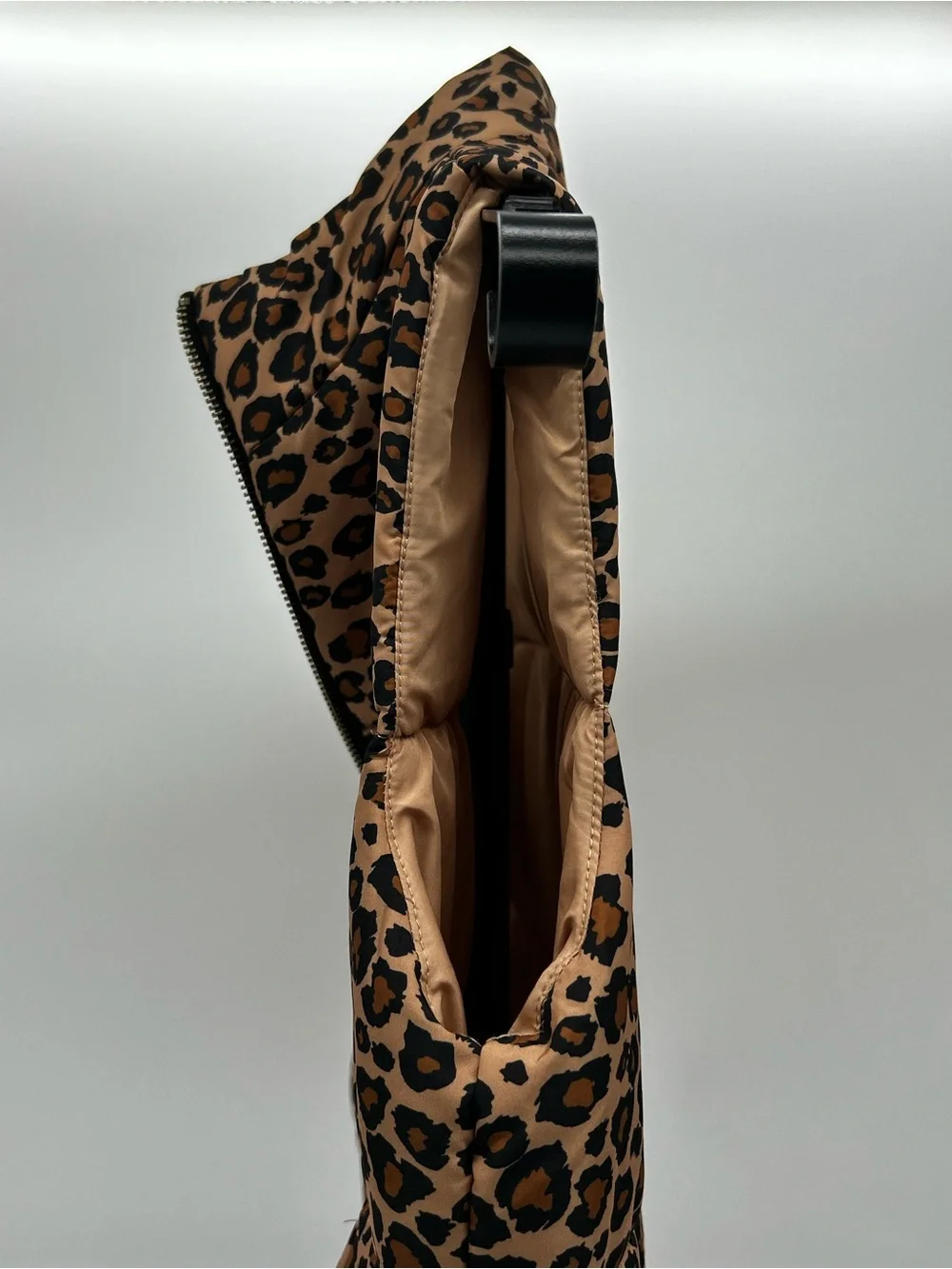 In Girl Leopard Print Sleeveless Puffer Vest - Tan/Black Size XL (16)